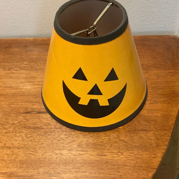 hand crafted antique spool lamp with five changeable shades rustic primitive - Picture 8 of 9